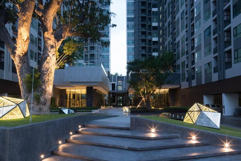 The Base Condo Center Of Pattaya Rooftop Swimming Pool 외부 사진