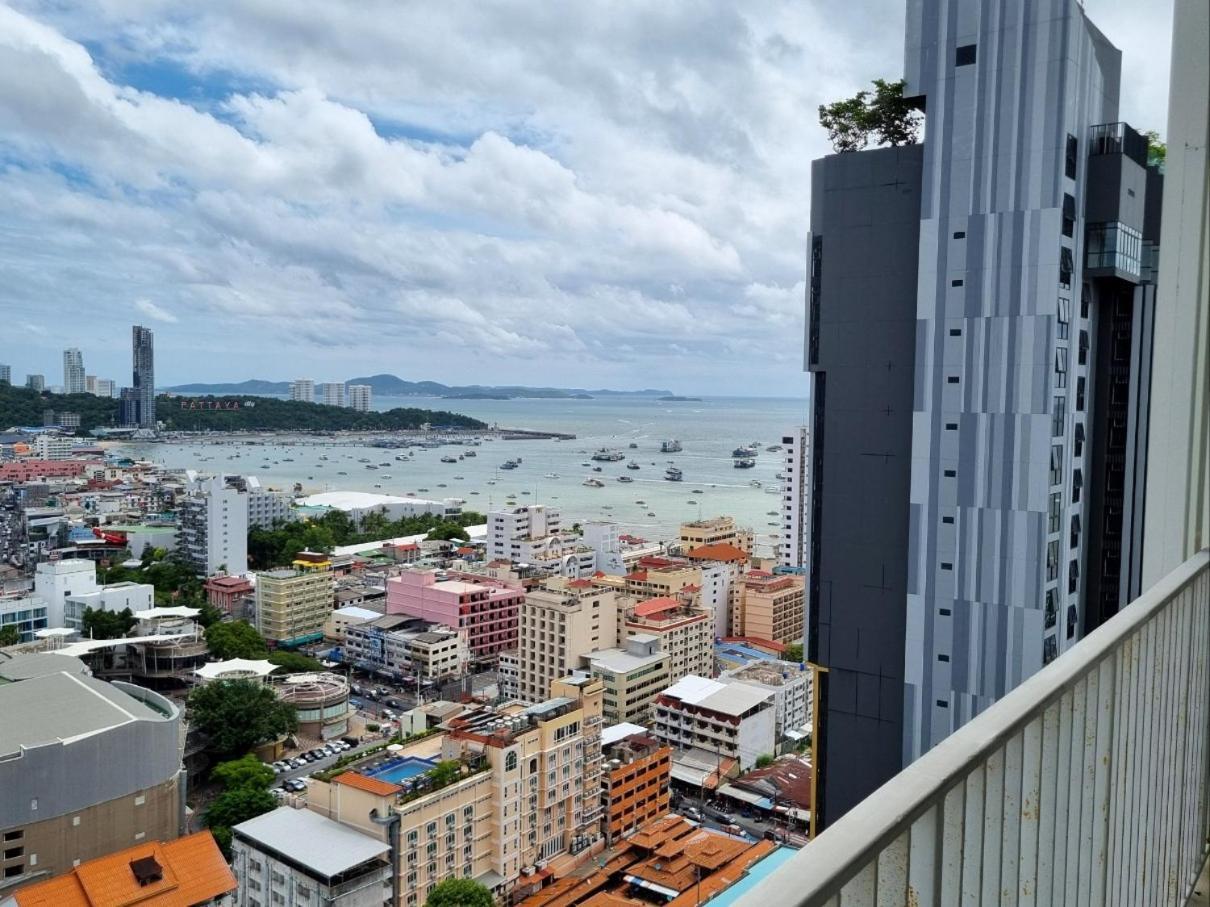 The Base Condo Center Of Pattaya Rooftop Swimming Pool 외부 사진