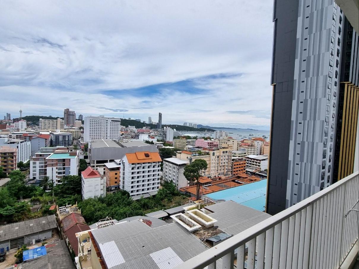The Base Condo Center Of Pattaya Rooftop Swimming Pool 외부 사진